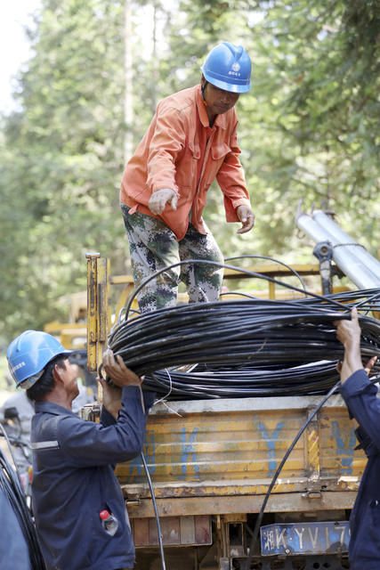 抗洪抢险 恢复重建工作 抢险救援 保障受灾群众 重建美好家园