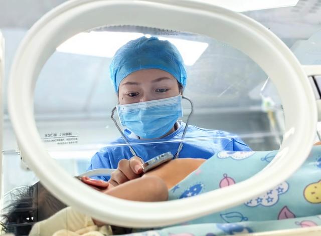 岗位上过医师节