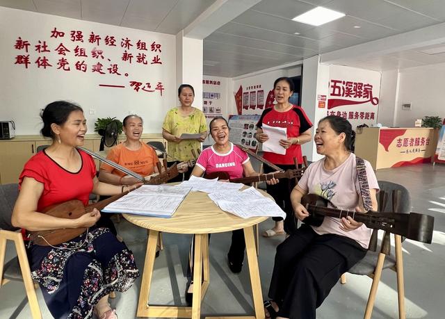 “小驿站”“大温暖”
