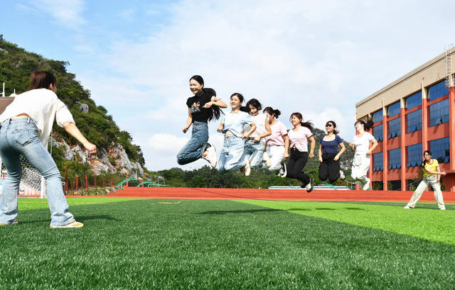幼师暑期培训   提高教学技能