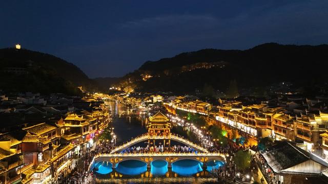 凤凰古城 旅游 夜景 江景