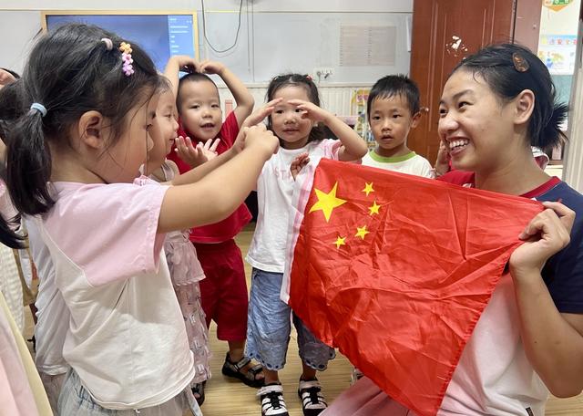 讲好红色故事
