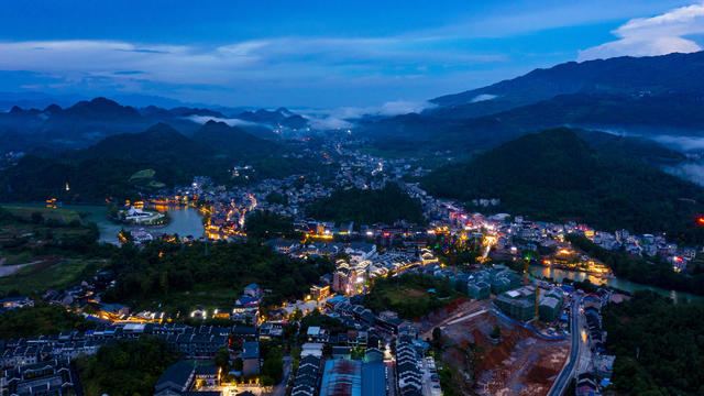 边城风光