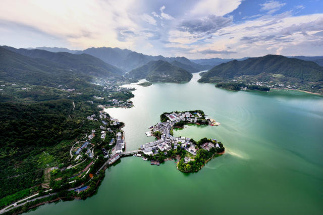 航拍  江南水中镇 东江湖中花  湖南  郴州  资兴市  黄草镇   黄建华