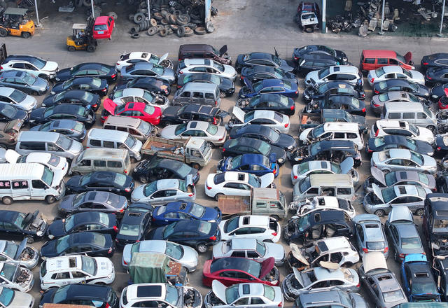 报废汽车 回收拆解 资源再生 低碳发展