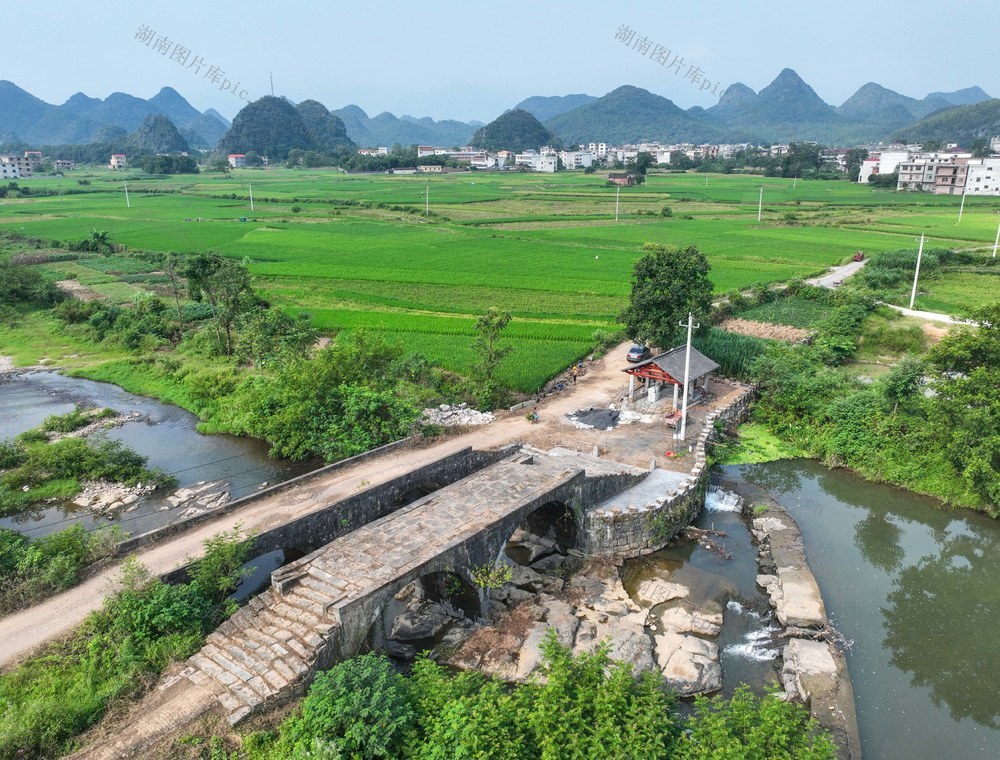 古建筑
凉亭
道县