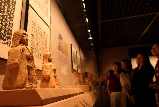 《承汉启唐——北朝书法与雕塑艺术展》