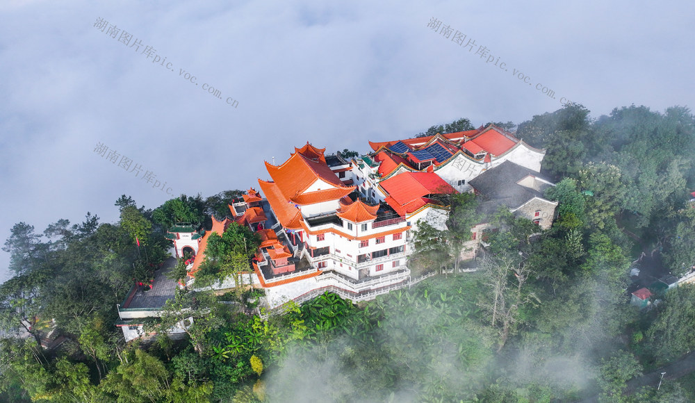 清晨  湖南 郴州市  苏仙岭  景区 
 立秋    云海  天下第十八福地  苏仙观   画卷  