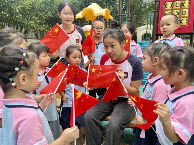童心迎国庆
