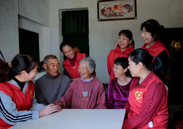 湖南桂东 百岁老人 笑声 志愿服务队 嘘寒问暖
