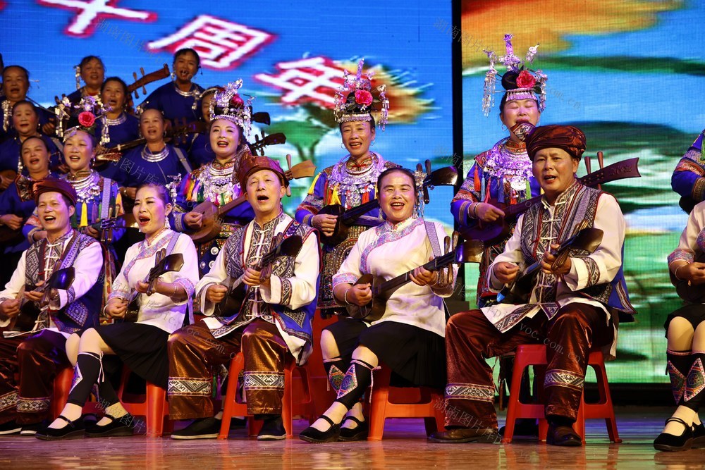 重阳、表演、老年、养老、养老模式