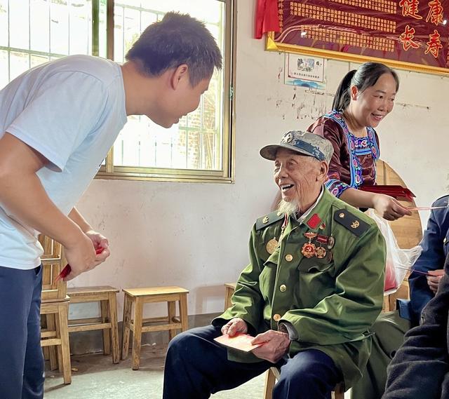 情暖重阳
