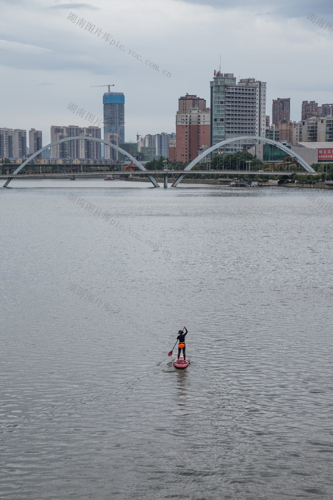 浏阳河  城市  浆板  孤独  划水  乐趣