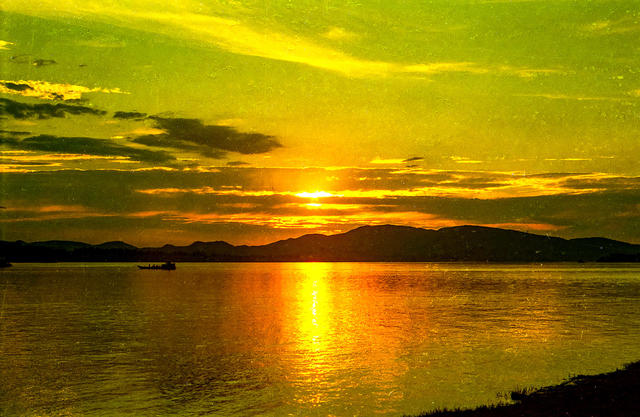 湘江 轮渡 夕照