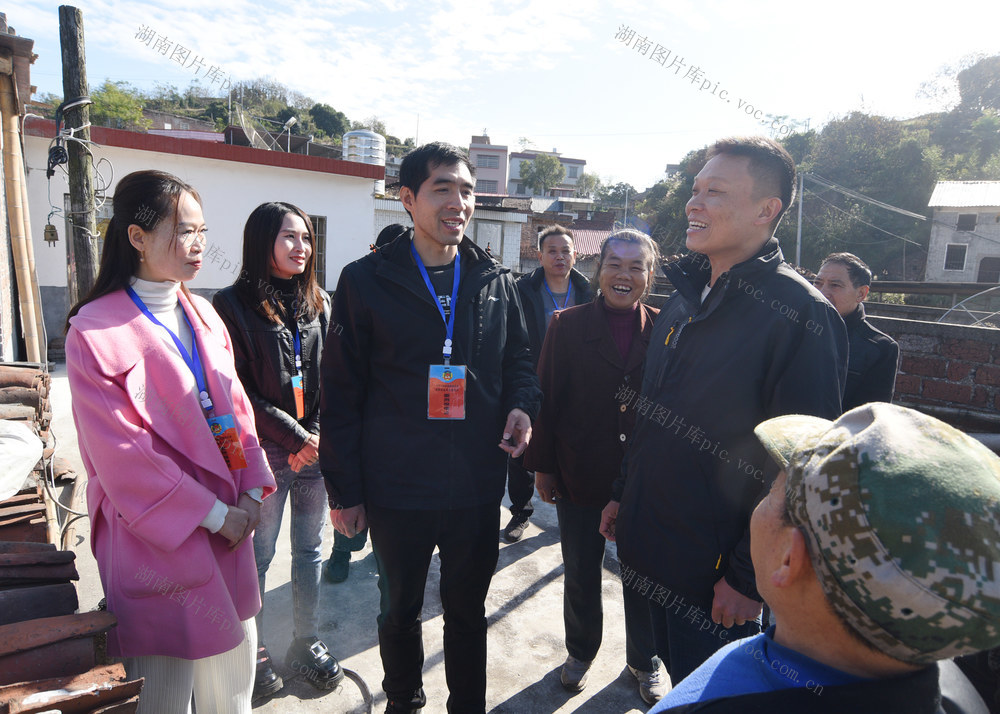 嘉禾：政协委员谋发展