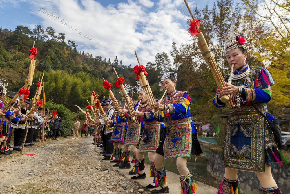 通道 转兵 艺术 节 活动