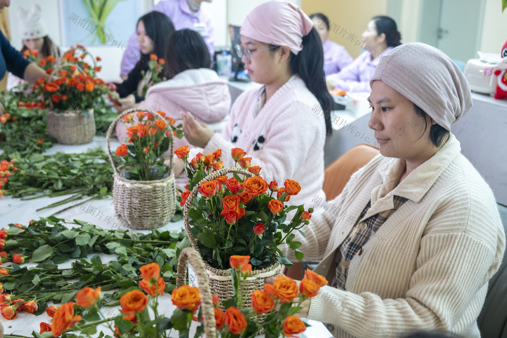 娄底 宝妈 插花 产后 月子生活