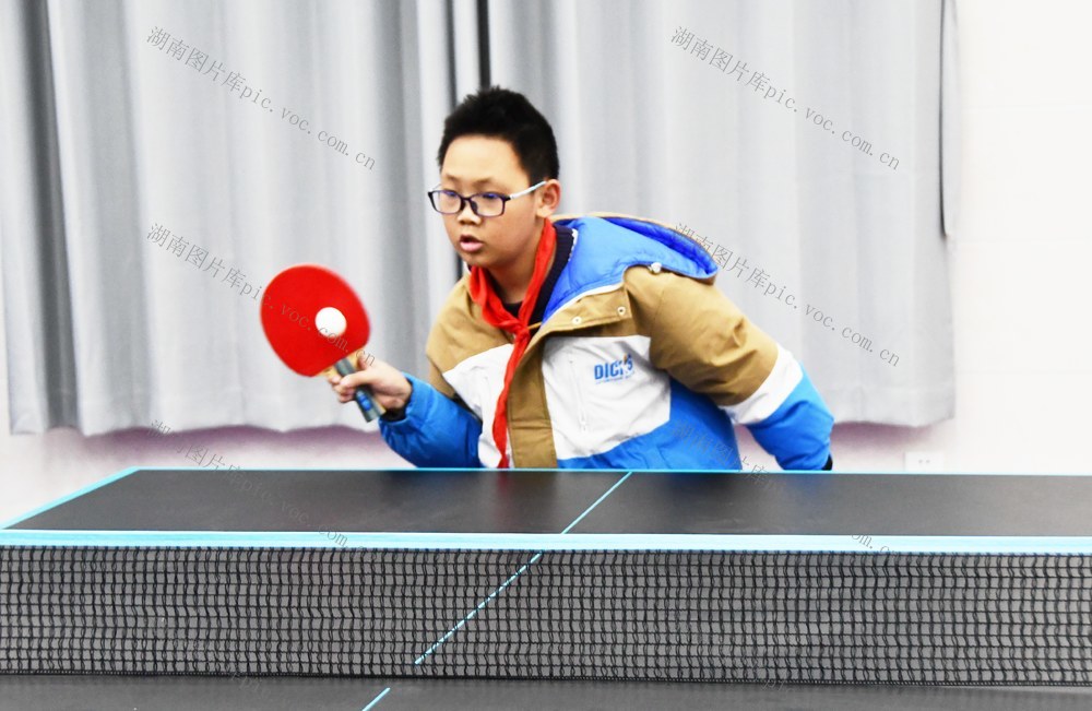  乒乓球运动扮靓校园