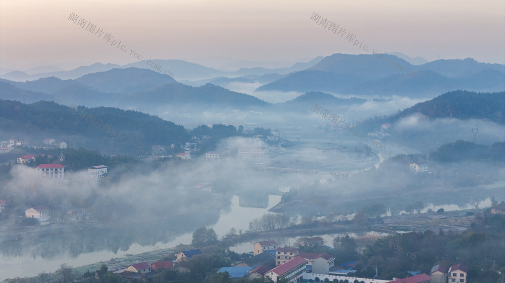 娄底 冬日 乡村 朝霞 田园画卷