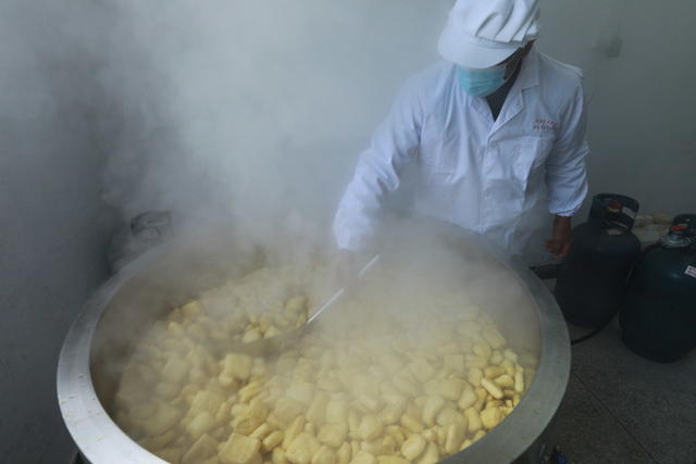 帮扶车间  就业帮扶  豆腐加工