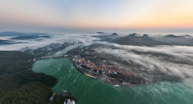 航拍  湖南  郴州  苏仙区  飞天山 
 国家地质公园  瓦窑坪    云雾缭绕  华丽转身  蝶变  旅游  打卡地  