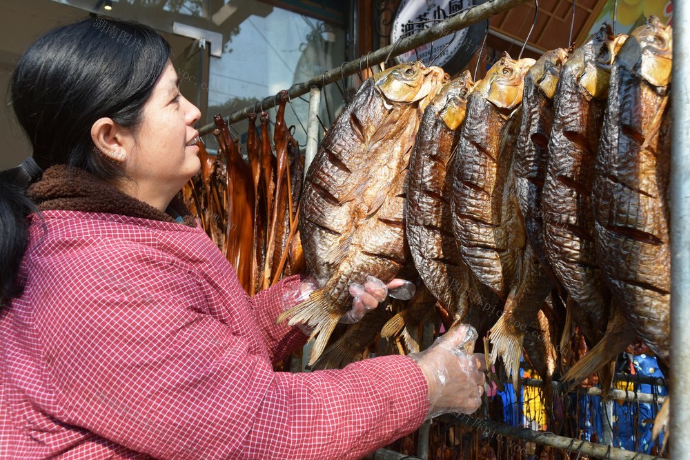 冬至时节晾制忙