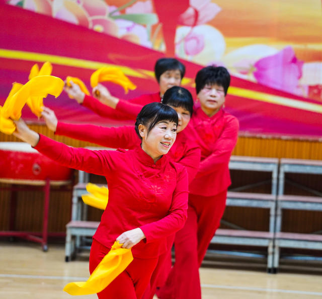 元旦  节日   文化  艺术  表演  歌唱  舞蹈
