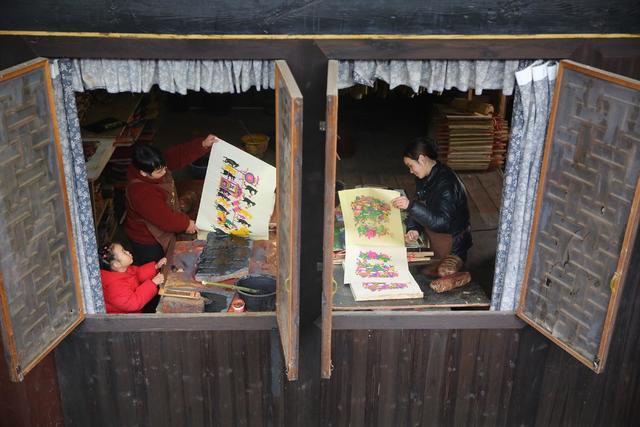 滩头年画 手工抄纸 非遗 文化 楠竹 竹子