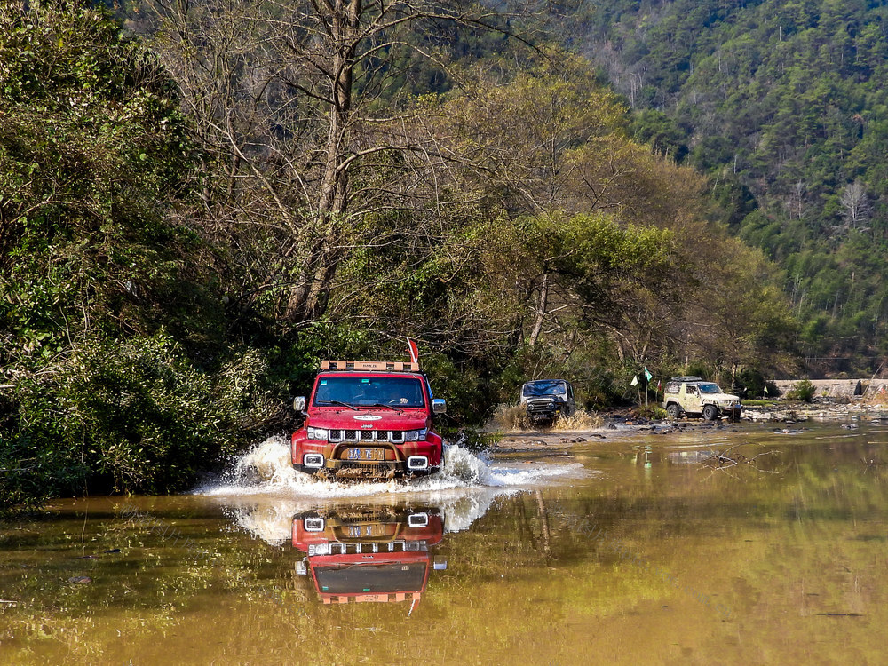 通道 汽车 摩托车 运动 协会 举行 年会 赛车 活动