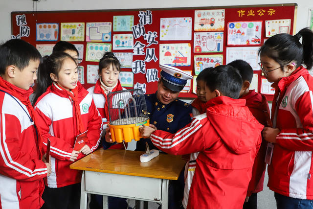 消防 安全 进校园 培训 电取暖器 学生 冬季用火