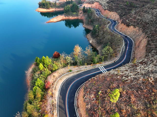 衡山  乡村  公路  美如画