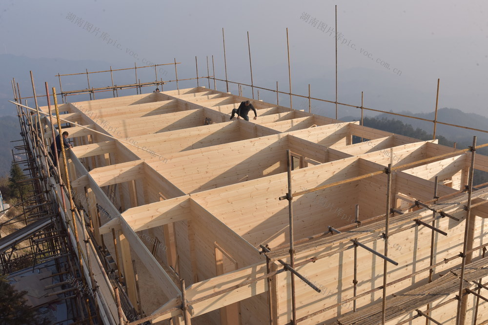 民俗   经济建设  乡村振兴  旅游  文旅  农民增收  木屋