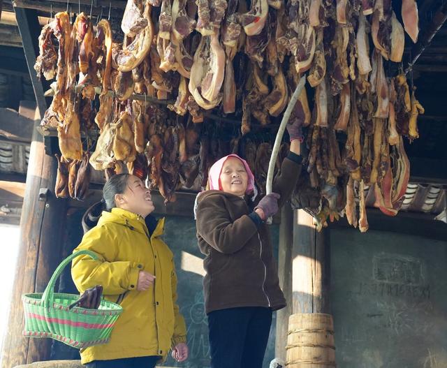 腊肉、年味、年俗、侗族、春节