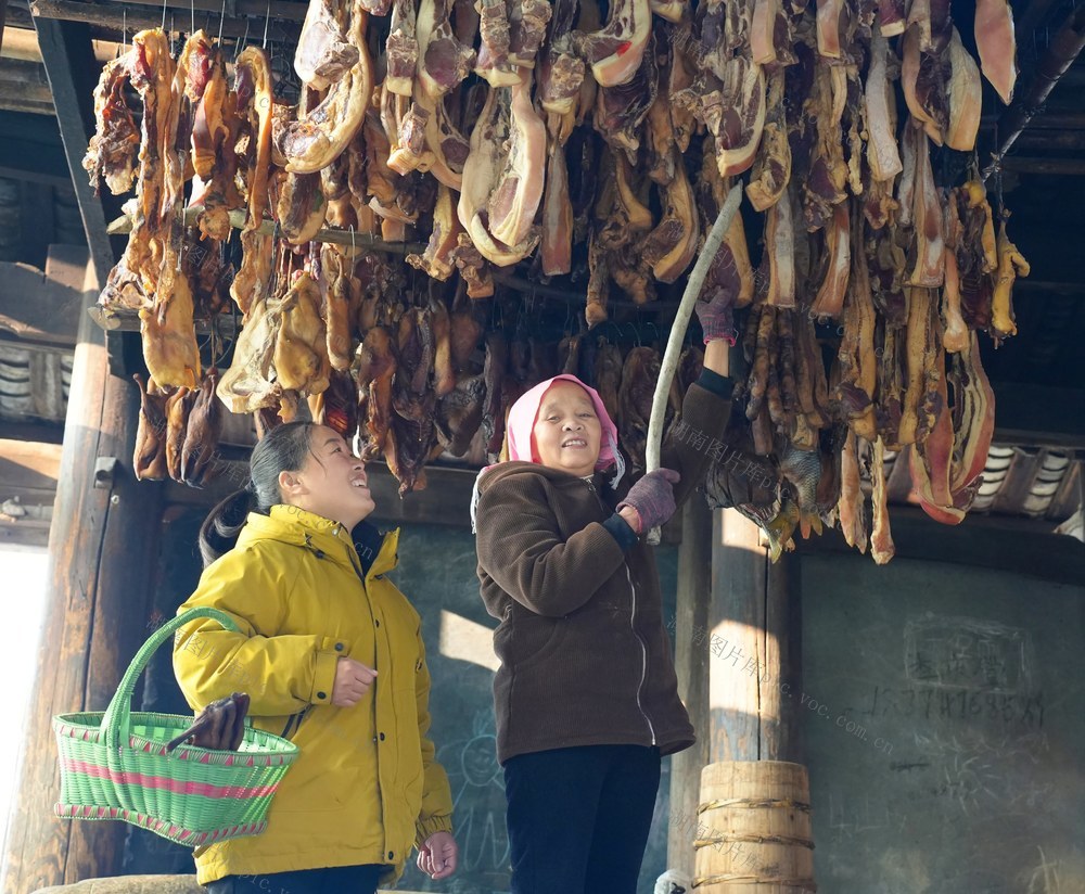 腊肉、年味、年俗、侗族、春节