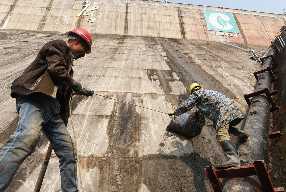 嘉禾：民生工程施工忙