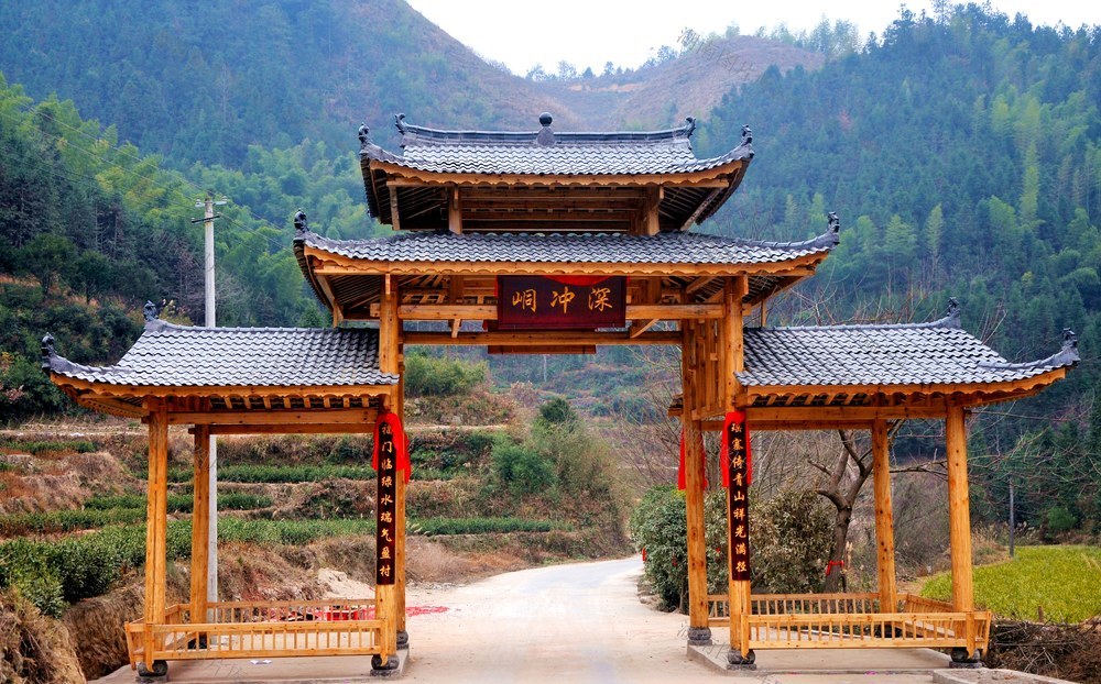 牌楼  施工  竣工