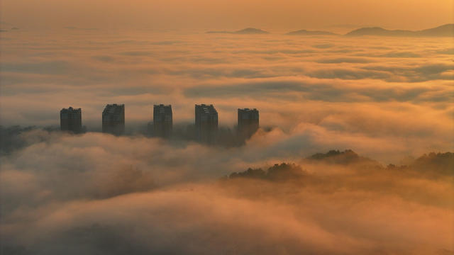 晨光 美景 流云 云海 城市