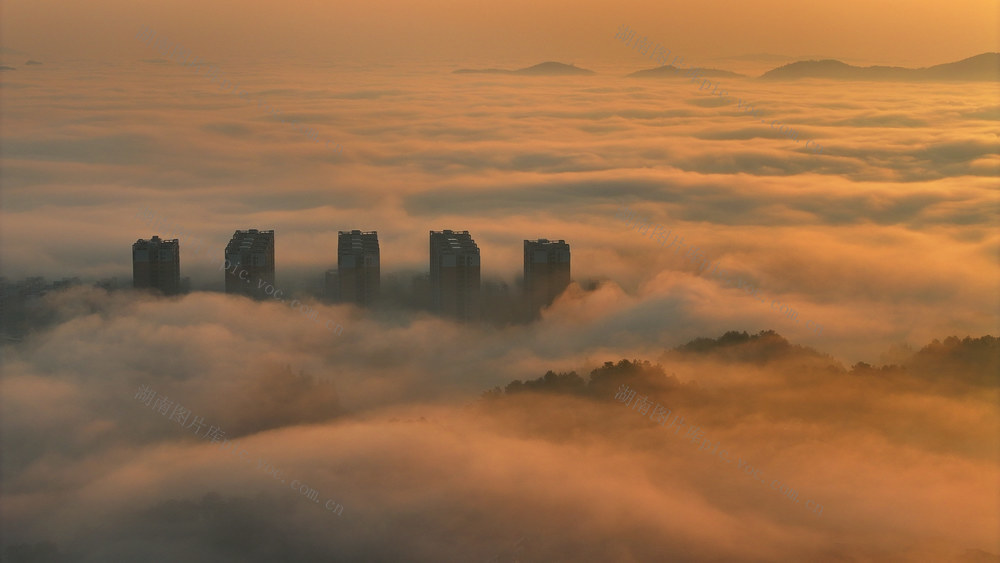 晨光 美景 流云 云海 城市