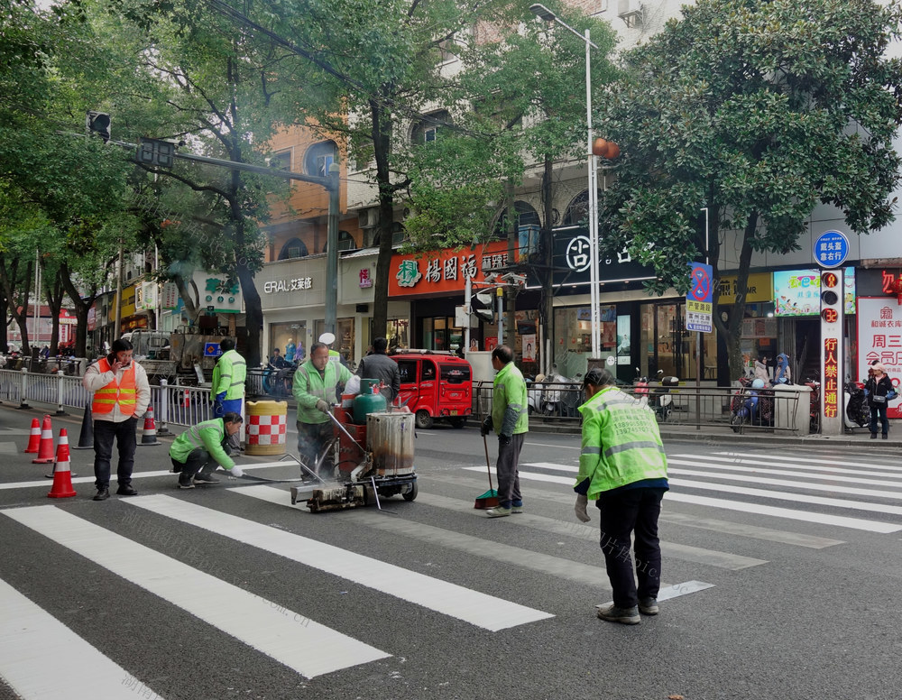 擦亮  城市文明“风景线”