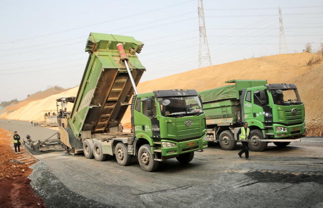 益阳口城区囗西环线口建设