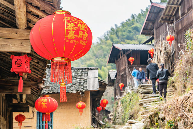 古山寨  挂灯笼  迎新年