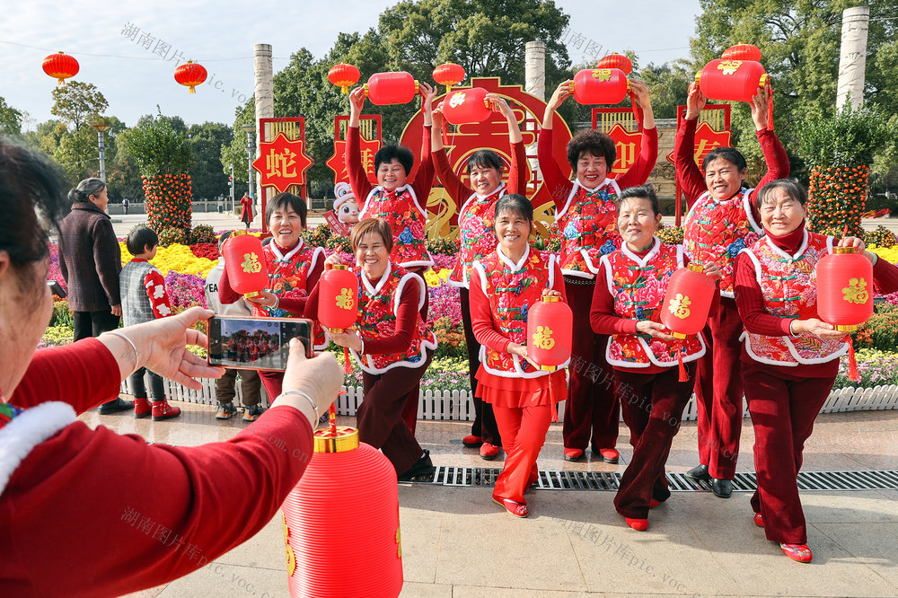 临武县——喜气漫人间 共迎新年到