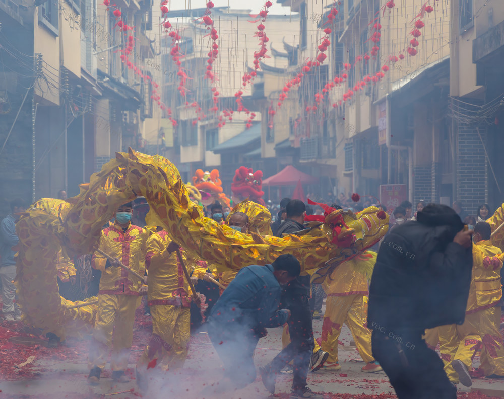 过年   民俗   正月初一   耍春牛   传统