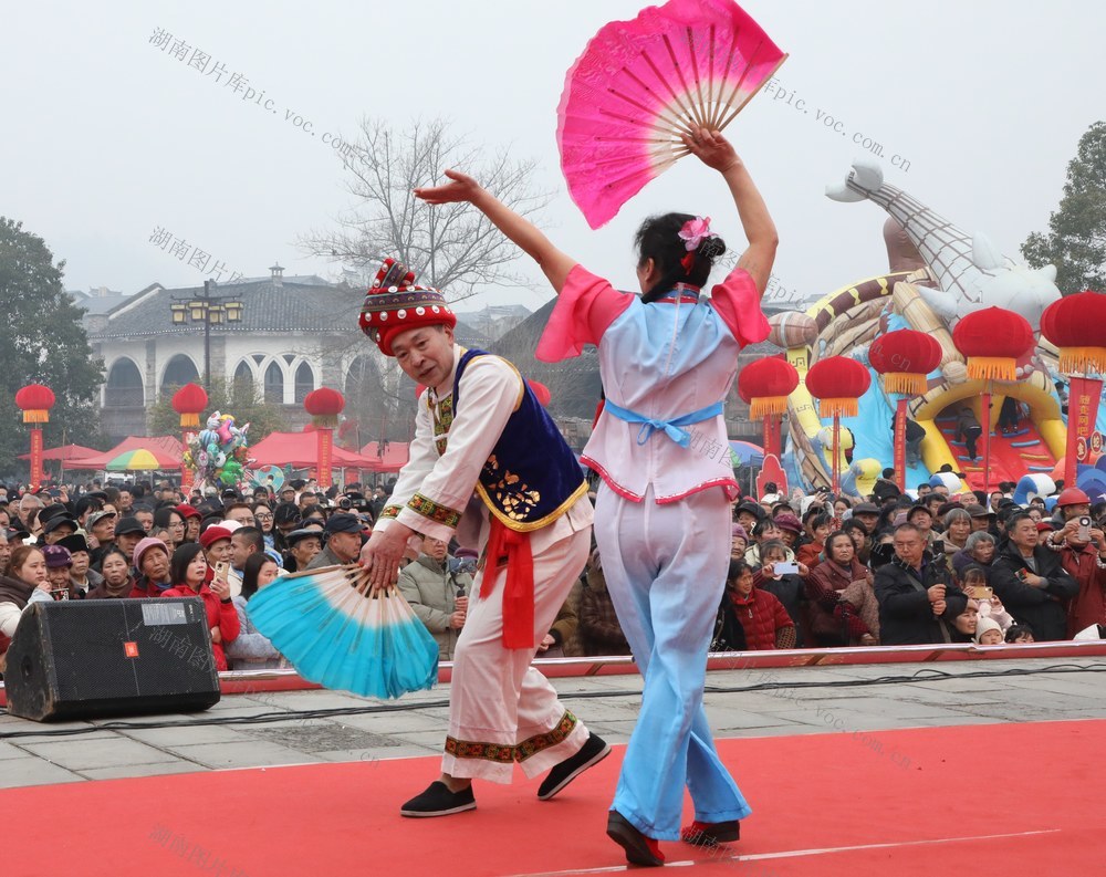 多彩民俗庆新春