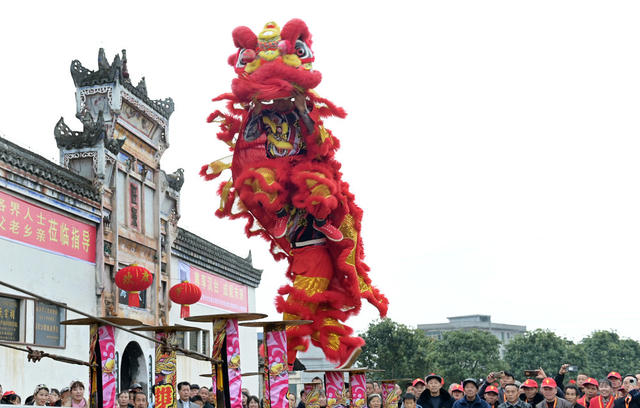 传统民俗 非遗 文化  耍狮 民间艺人 群众文化 