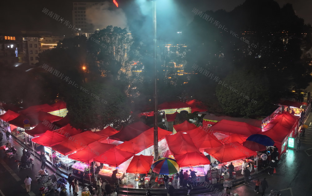 湖南省桂东县城南街小广场