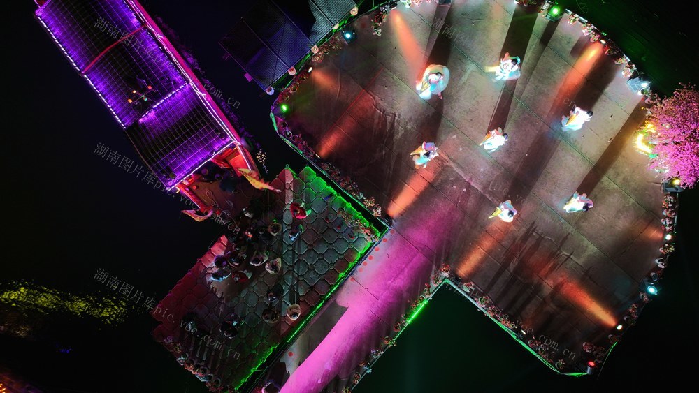 春节  舞台表演