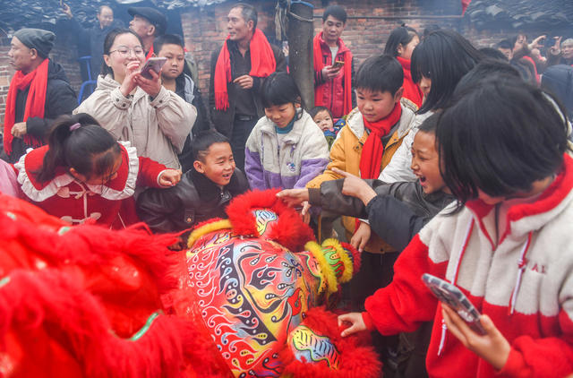 舞龙舞狮
新春
道县