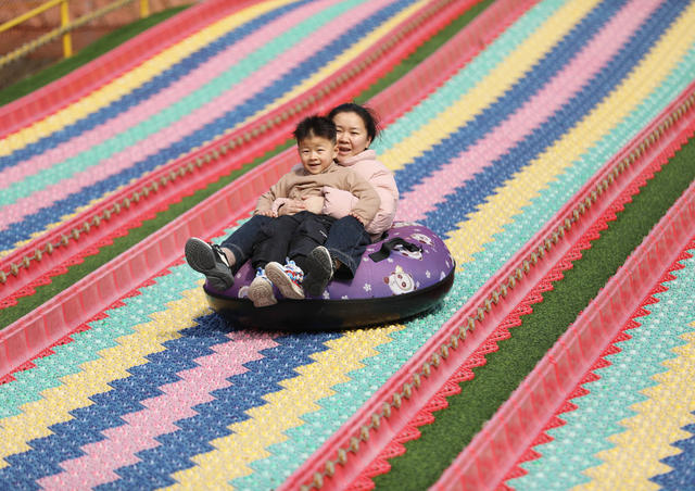 春节 假期 游玩