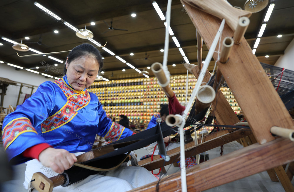 织锦 企业 复工 生产 张家界